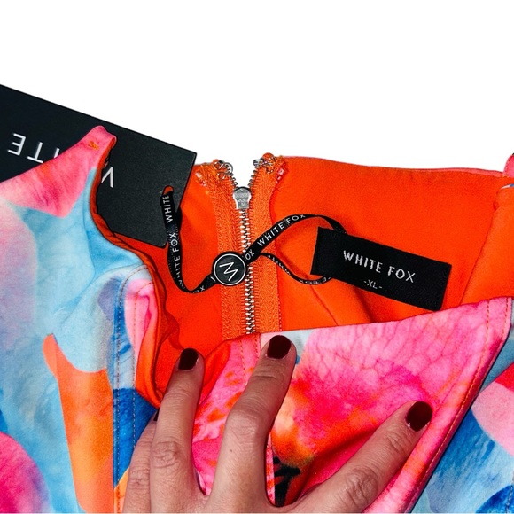 White Fox Floral Tropical Lily Corset size XL - Picture 5 of 5